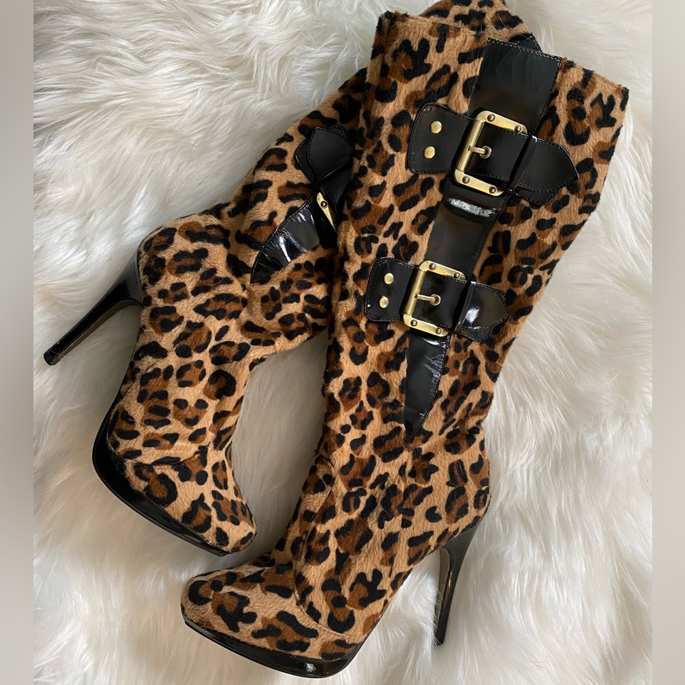 Leopard print stiletto boots!
